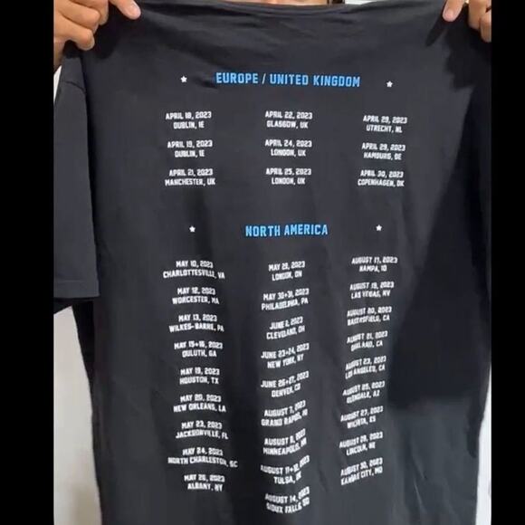 Zach Bryan Burn Burn Burn Tour Tee New Official Merch Various Sizes New w/o Tag - Picture 4 of 5